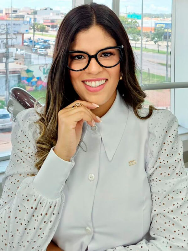 Dra. Kayze Duarte Ferraz