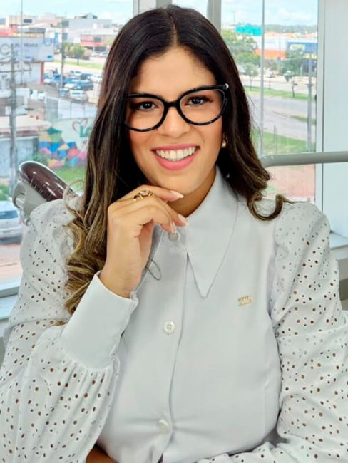 Dra. Kayze Duarte Ferraz